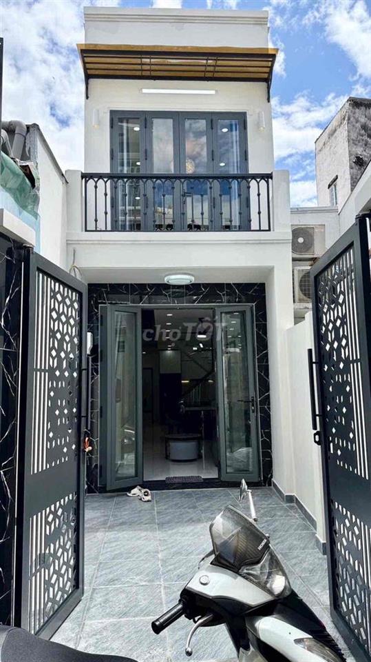 Nhà sổ hồng riêng Huỳnh Tấn Phát sát bên Q7