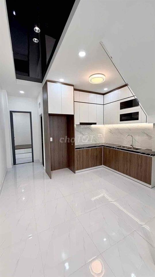 Nhà sổ hồng riêng Huỳnh Tấn Phát sát bên Q7