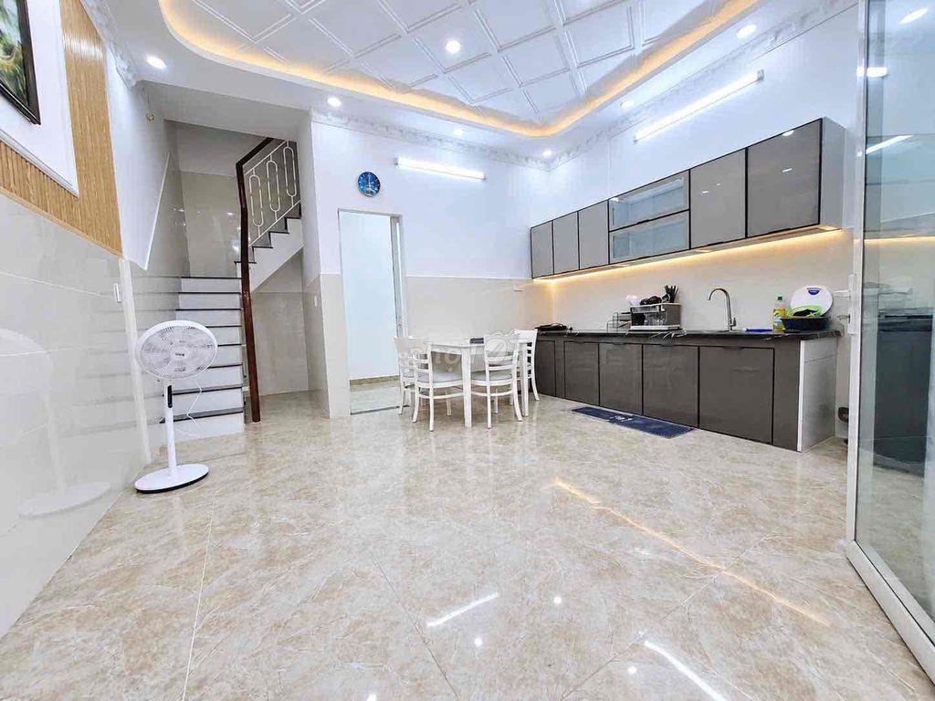 Nhà 3phòng ngủ Huỳnh Tấn Phát gần cầu Phú Xuân