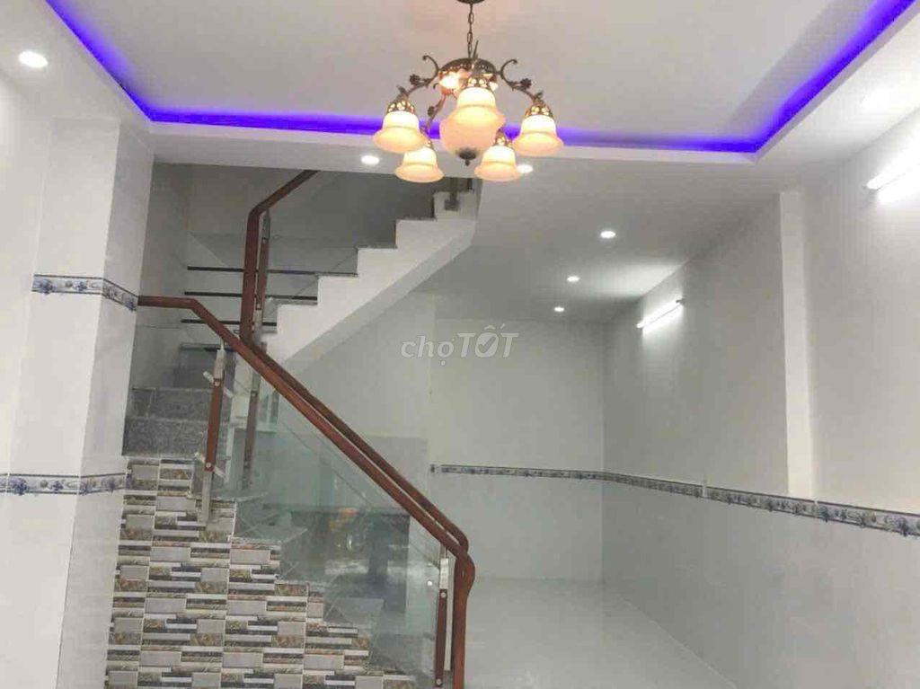 nhà mới Long hậu giáp nhà bè quận 7