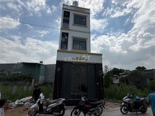 bán đất sổ riêng Long hậu giáp nhà bè