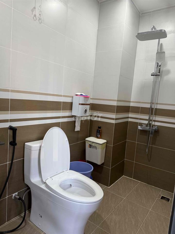 Bán gấp nhà 2 mặt tiền hẽm TT Nhà Bè