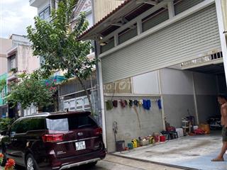 Gia đình đổi trung tâm thị trấn Nhà Bè sang trung tâm Phú Mỹ Hưng Q7