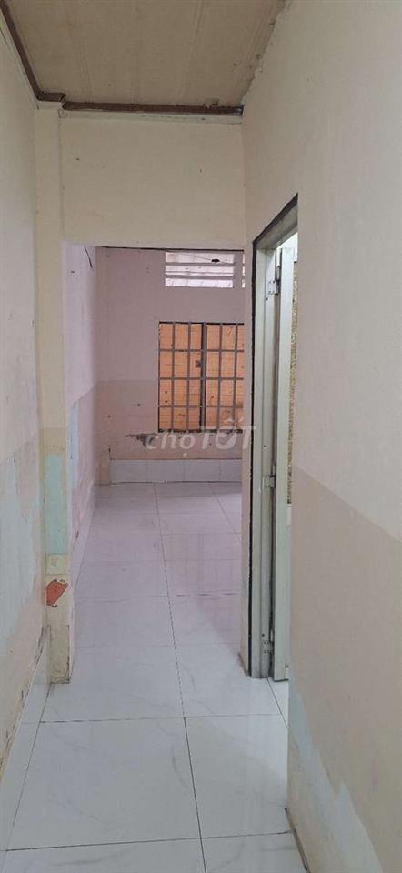 Cho Thuê nhà cấp 4, 5m*12.5m Hẻm 996 Đào Tông Nguyên, Phú Xuân