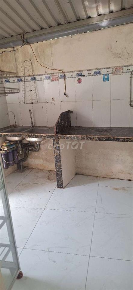 Cho Thuê nhà cấp 4, 5m*12.5m Hẻm 996 Đào Tông Nguyên, Phú Xuân