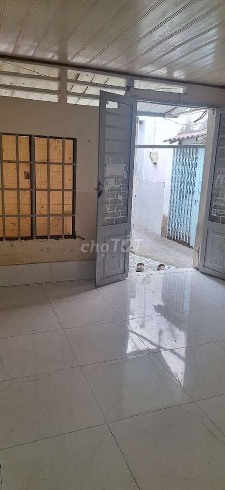 Cho Thuê nhà cấp 4, 5m*12.5m Hẻm 996 Đào Tông Nguyên, Phú Xuân