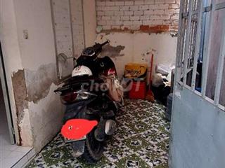 Cho Thuê nhà cấp 4, 5m*12.5m Hẻm 996 Đào Tông Nguyên, Phú Xuân