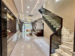 BÁN NHÀ MỚI 3 TẦNG CAO CẤP–HẺM XE HƠI 6M–CHỈ VÀI PHÚT ĐẾN PHÚ MỸ HƯNG