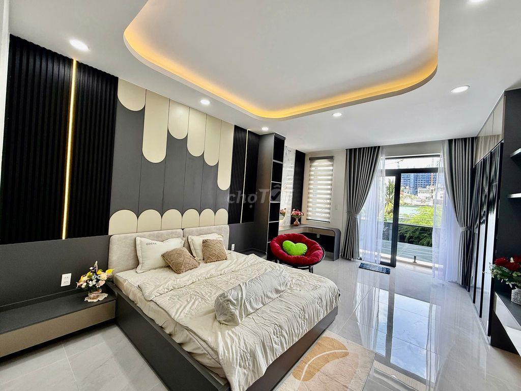 BÁN NHÀ MỚI 3 TẦNG CAO CẤP–HẺM XE HƠI 6M–CHỈ VÀI PHÚT ĐẾN PHÚ MỸ HƯNG
