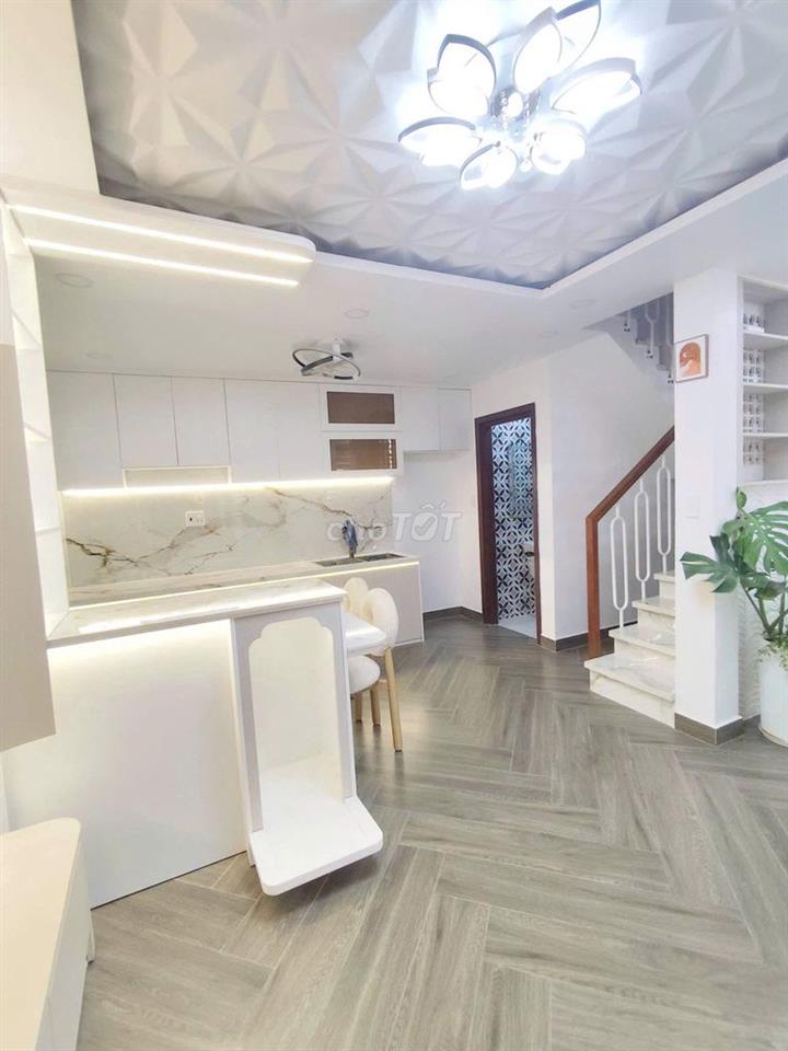 BÁN NHÀ 2 TẦNG  MỚI 100%  HẺM 39 LƯU TRỌNG LƯ, P. TÂN THUẬN, TP.HCM