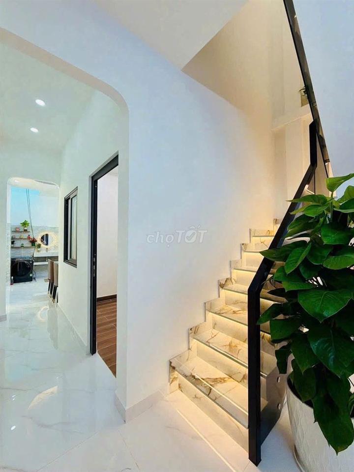 BÁN NHÀ 2 TẦNG HẺM 1041 TRẦN XUÂN SOẠN P TÂN HƯNG Q7