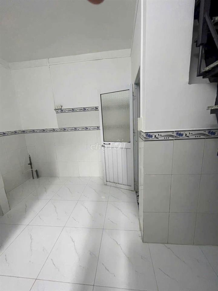CHỈ 890 TRIỆU – CÓ NHÀ 4 TẦNG QUẬN 7 – HIẾM TRONG TẦM GIÁ