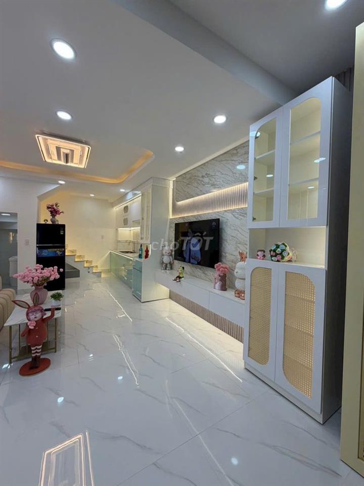 BÁN NHÀ ĐẸP 4 TẦNG GIÁ 3,5 TỶ – HẺM 1056  HUỲNH TẤN PHÁT P TÂN MỸ Q7
