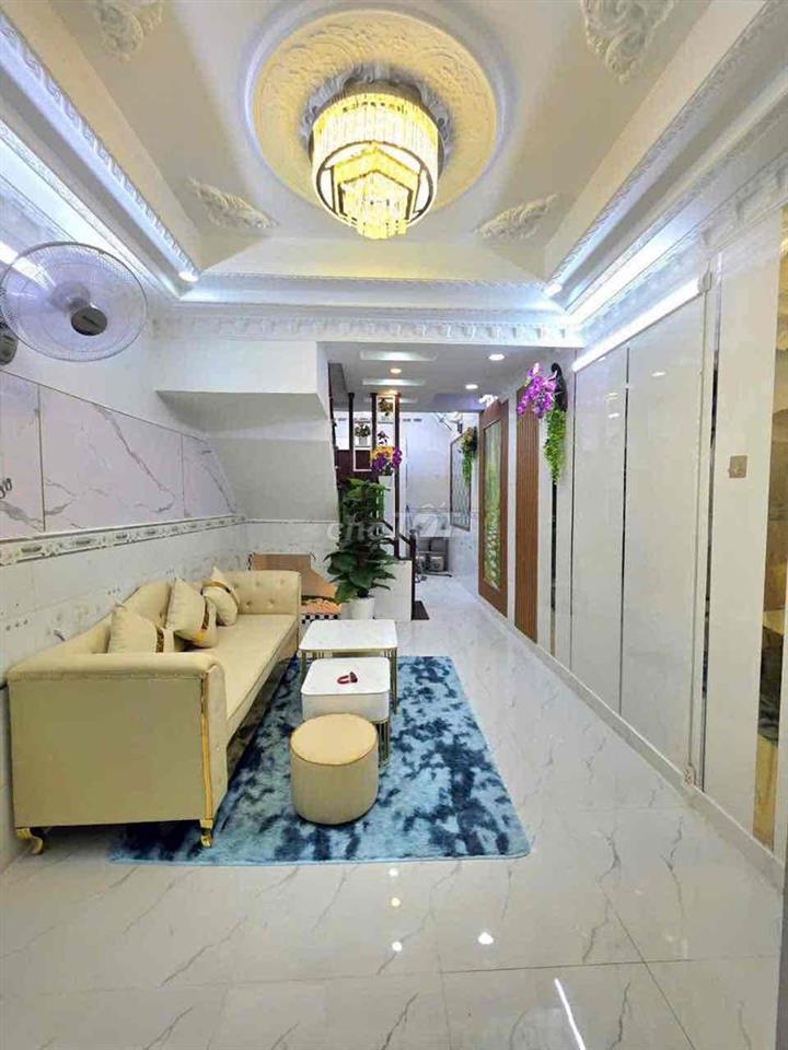 định cư nước ngoài cần bán gấp, hẻm xe hơi tới nhà