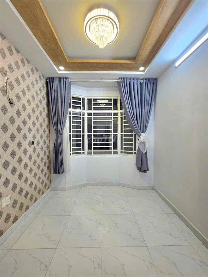 định cư nước ngoài cần bán gấp, hẻm xe hơi tới nhà