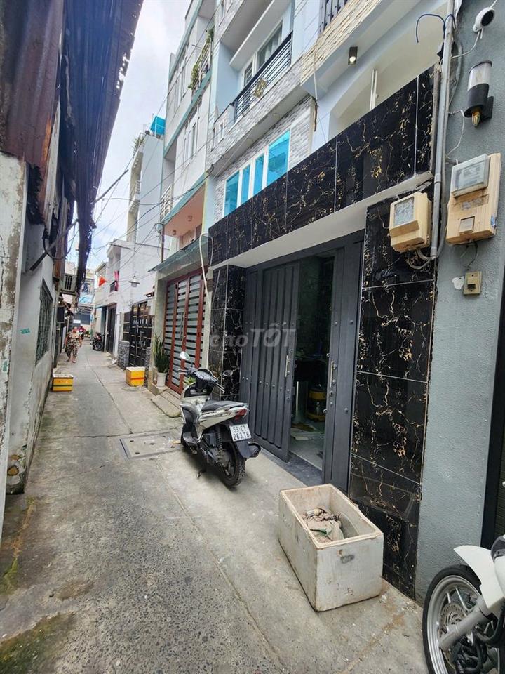 CẦN BÁN NHÀ HẺM TÂN VĨNH QUẬN 4