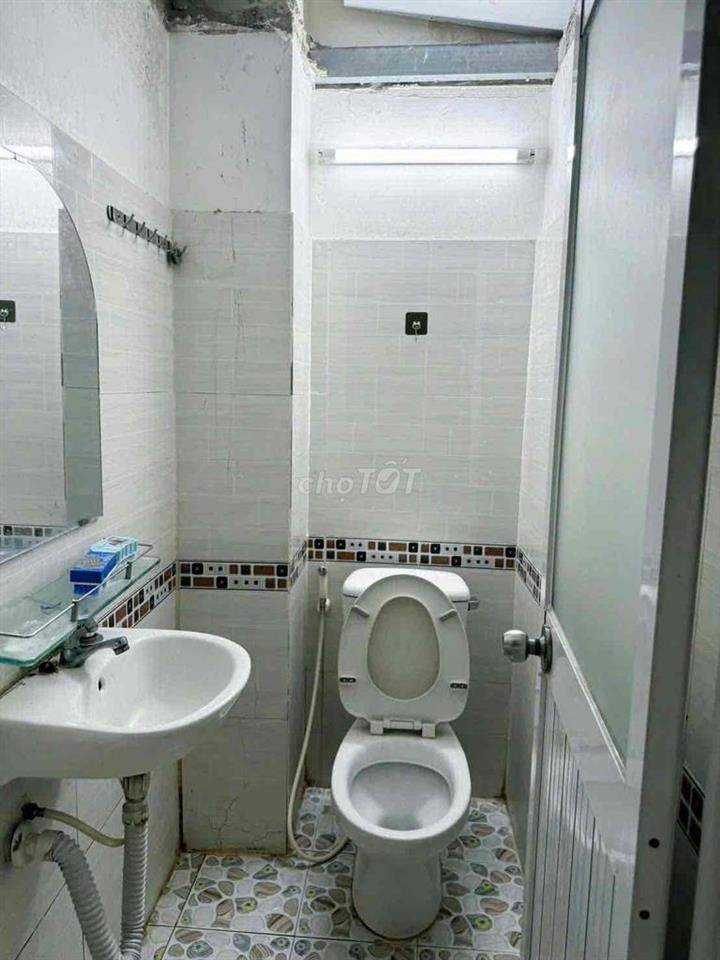 Bán nhà Hẻm 118 bùi văn ba quận 7
