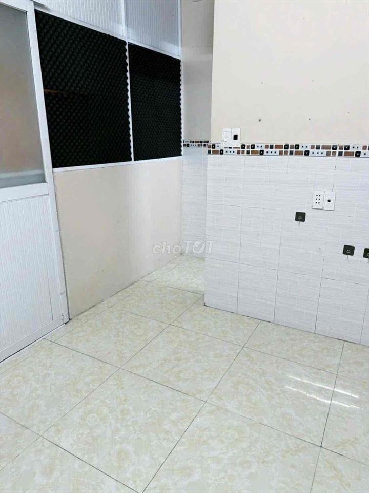 Bán nhà Hẻm 118 bùi văn ba quận 7