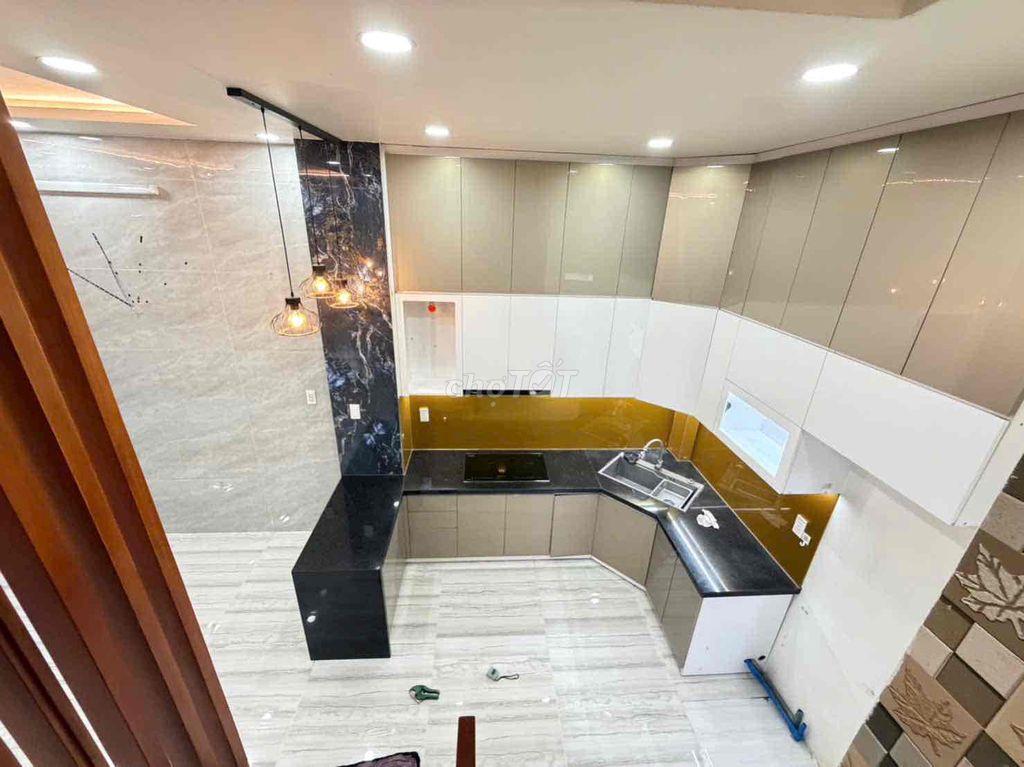 Bán nhà hẻm 1283 huỳnh tấn phát quận 7