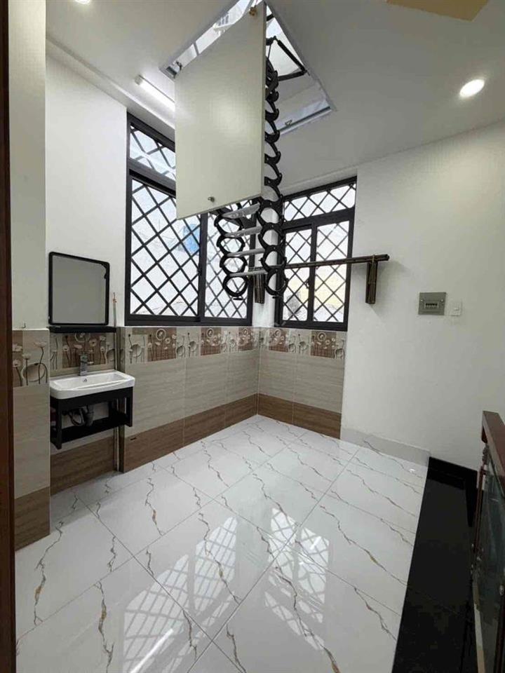 Bán nhà hẻm 1283 huỳnh tấn phát quận 7