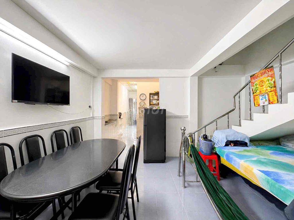 Bán nhà hẻm 1206 huỳnh tấn phát