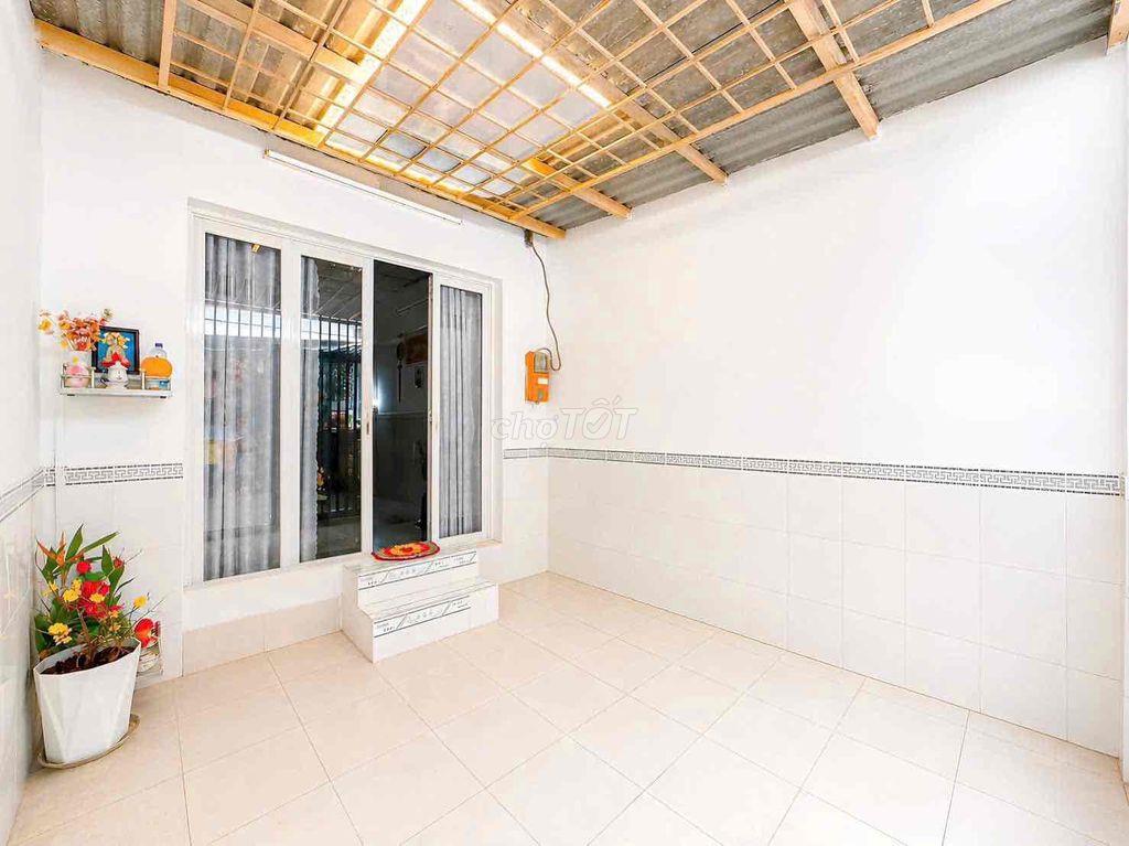 Bán nhà hẻm 1206 huỳnh tấn phát