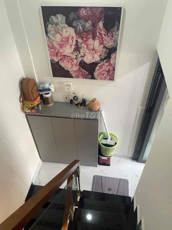 Bán nhà hẻm 1113 Huỳnh Tấn Phát