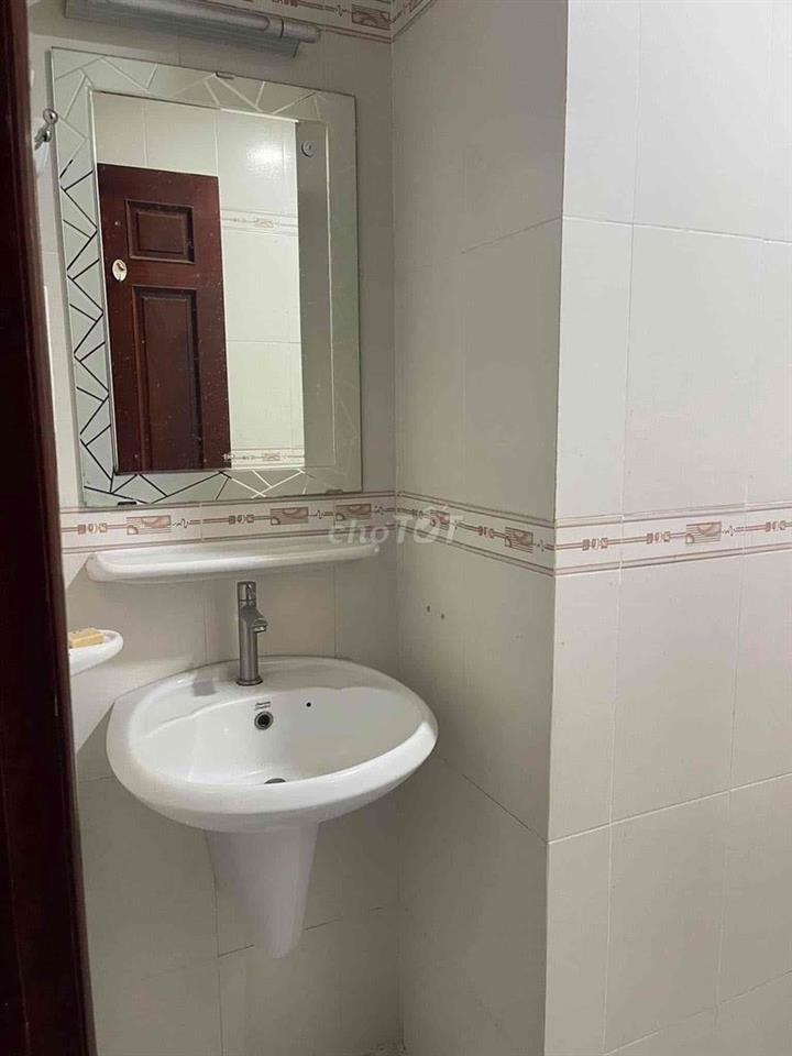 Cho thuê phòng đường 11N cư xá ngân hàng quận 7