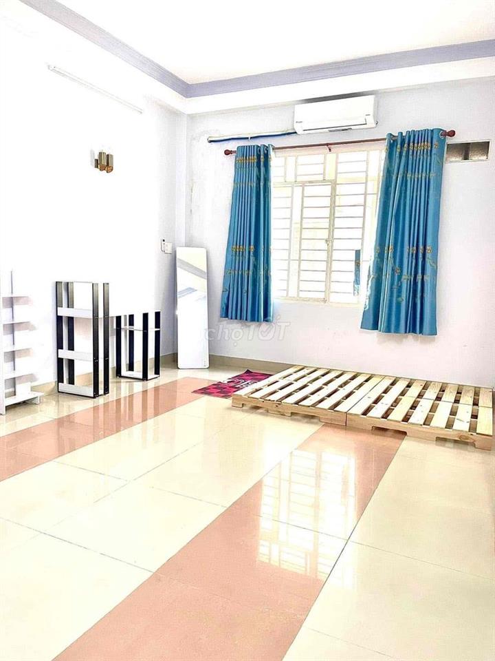 Cho thuê phòng đường 11N cư xá ngân hàng quận 7