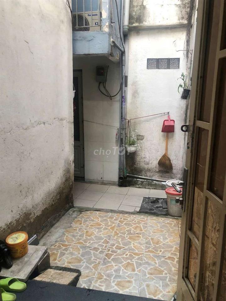 Bán nhà hẻm 237 Hoà Bình