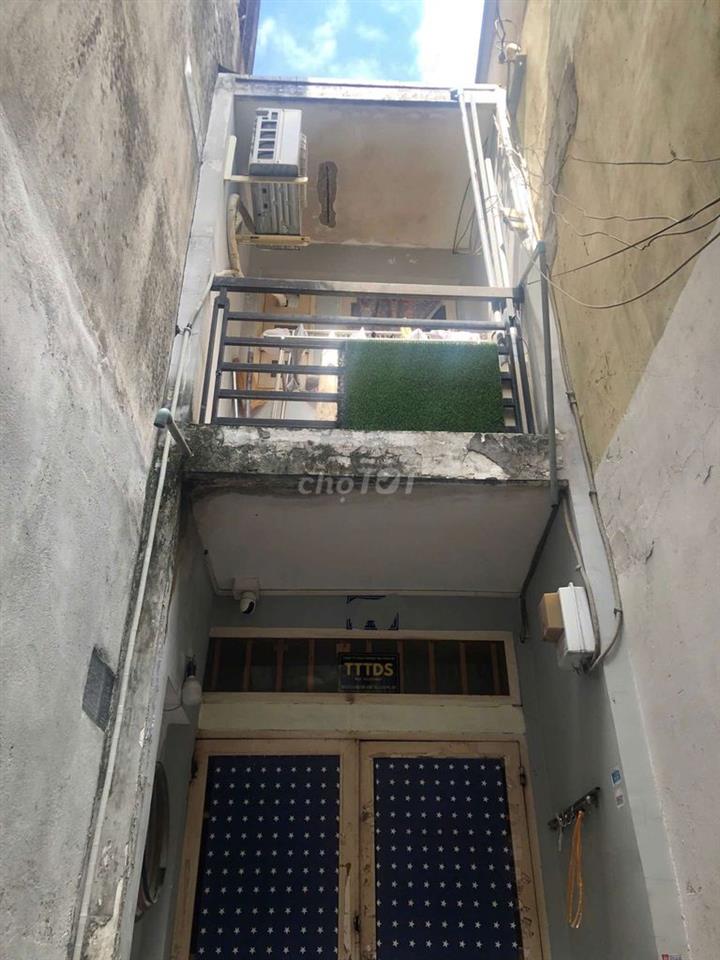 Bán nhà hẻm 237 Hoà Bình