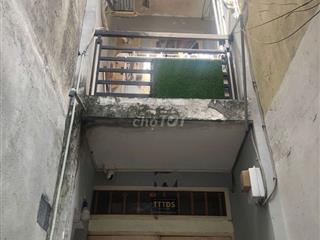 Bán nhà hẻm 237 Hoà Bình