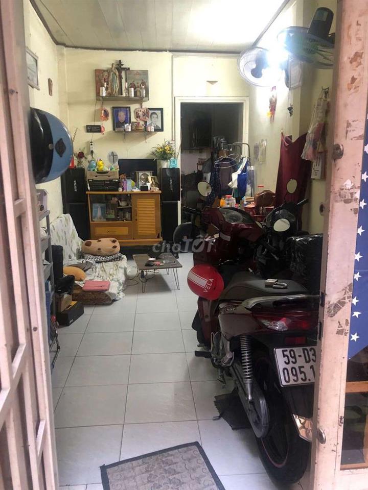 Bán nhà hẻm 237 Hoà Bình