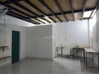 CHO THUÊ NHÀ 1040 LÊ VĂN LƯƠNG