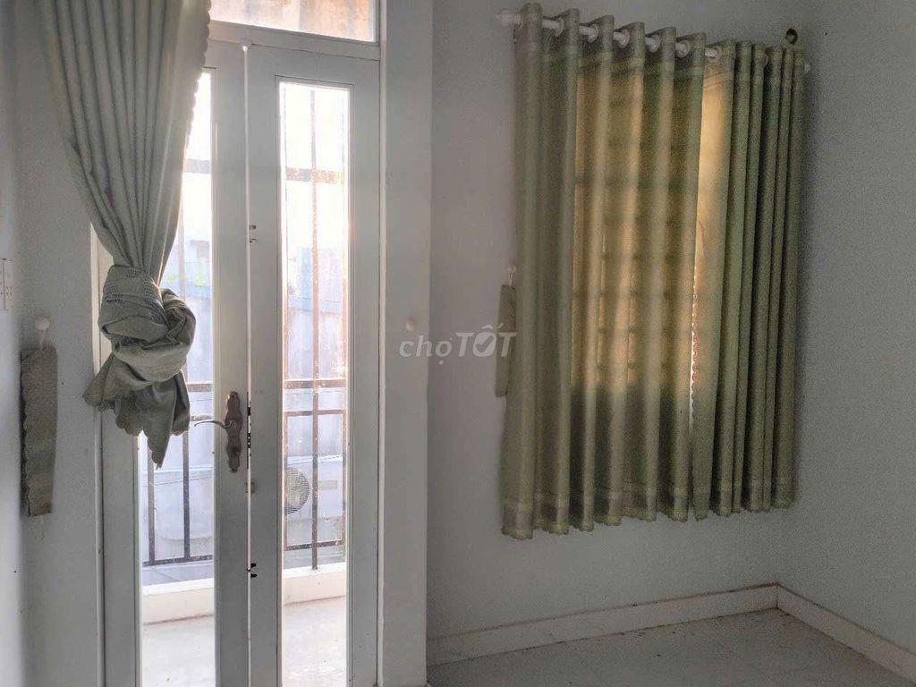 BÁN NHÀ LONG HẬU GIÁP NHÀ BÈ
