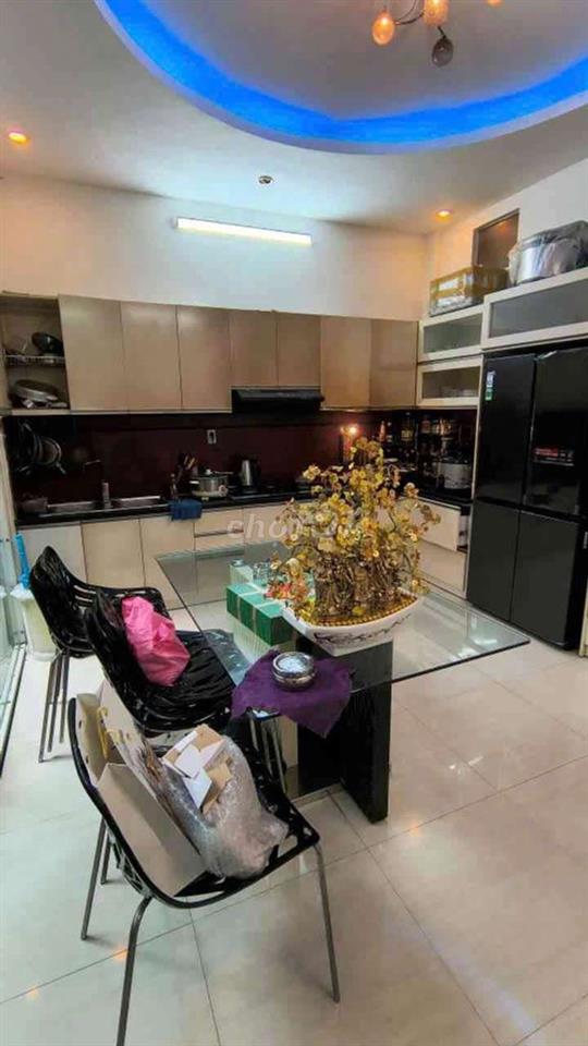 BÁN NHÀ 4 TẦNG MẶT TIỀN ĐƯỜNG 10M NGANG 5X20M2 