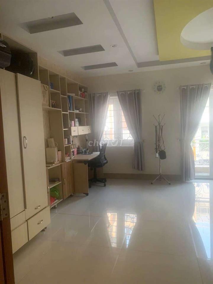 BÁN NHÀ 4 TẦNG MT KDC TÂN THUẬN NAM P.PHÚ THUẬN QUẬN 7 ,NGANG 5 X 21M