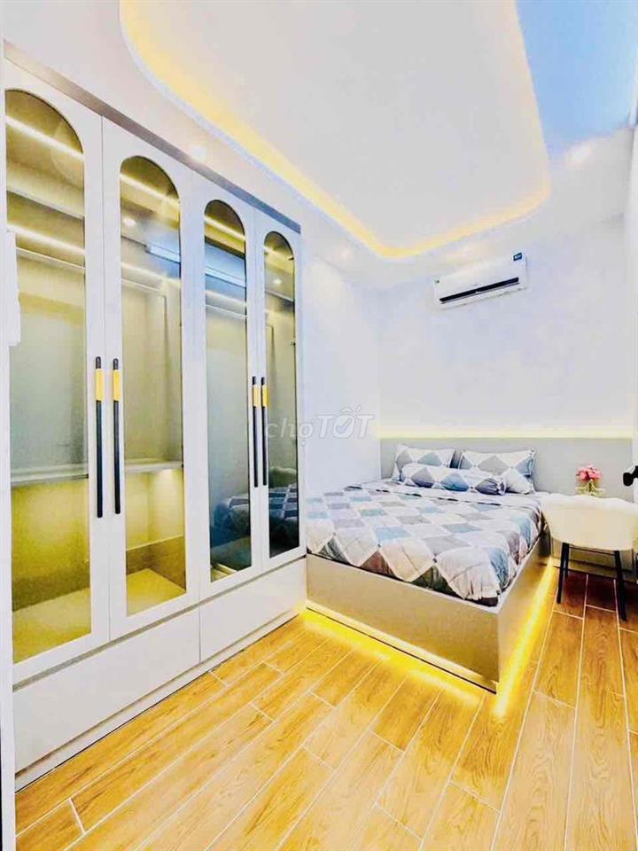 Nhà cần bán