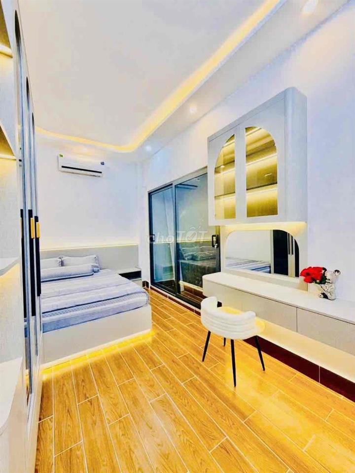 Nhà cần bán