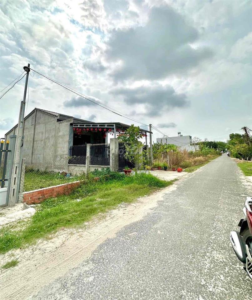 BÁN ĐẤT TRƯỜNG TÂY - HOÀ THÀNH