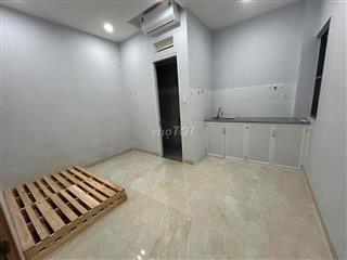 Phòng mới, máy lạnh mới tiết kiệm điện, Đường vào xe hơi