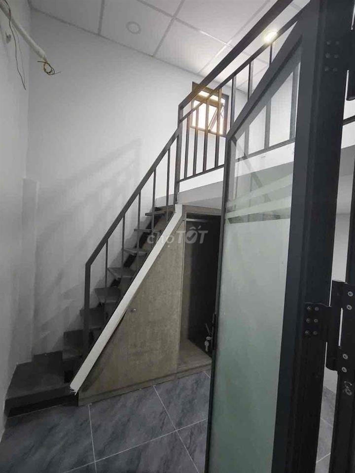 BÁN NHÀ 1 LẦU NGAY LONG KIỂNG NHÀ BÈ