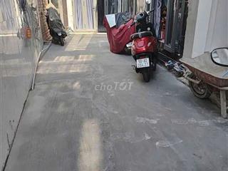 bán nhà hẻm 701 Trần Xuân soạn Q7