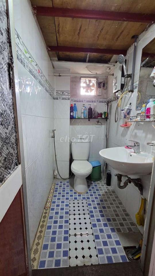 Bán Đất tặng nhà hẻm xe Tải 1544 Lê Văn Lương, ngay Cầu Long Kiểng