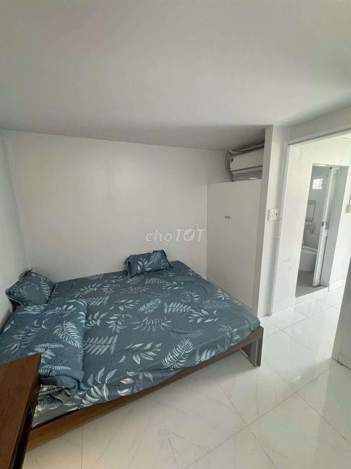 Nhà Mới trệt lững lầu 2pn đường lê văn lương