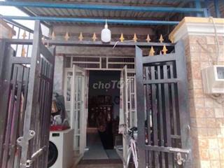 Nhà 3 tầng chính chủ ở giáp Nguyễn hữu Thọ Nhà bè