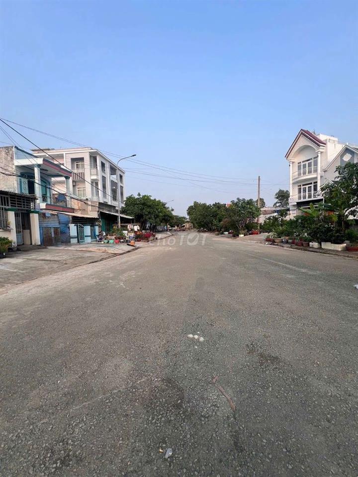 Đất Mặt Tiền Đường Đào Sư Tích Nhà bè kinh doanh
