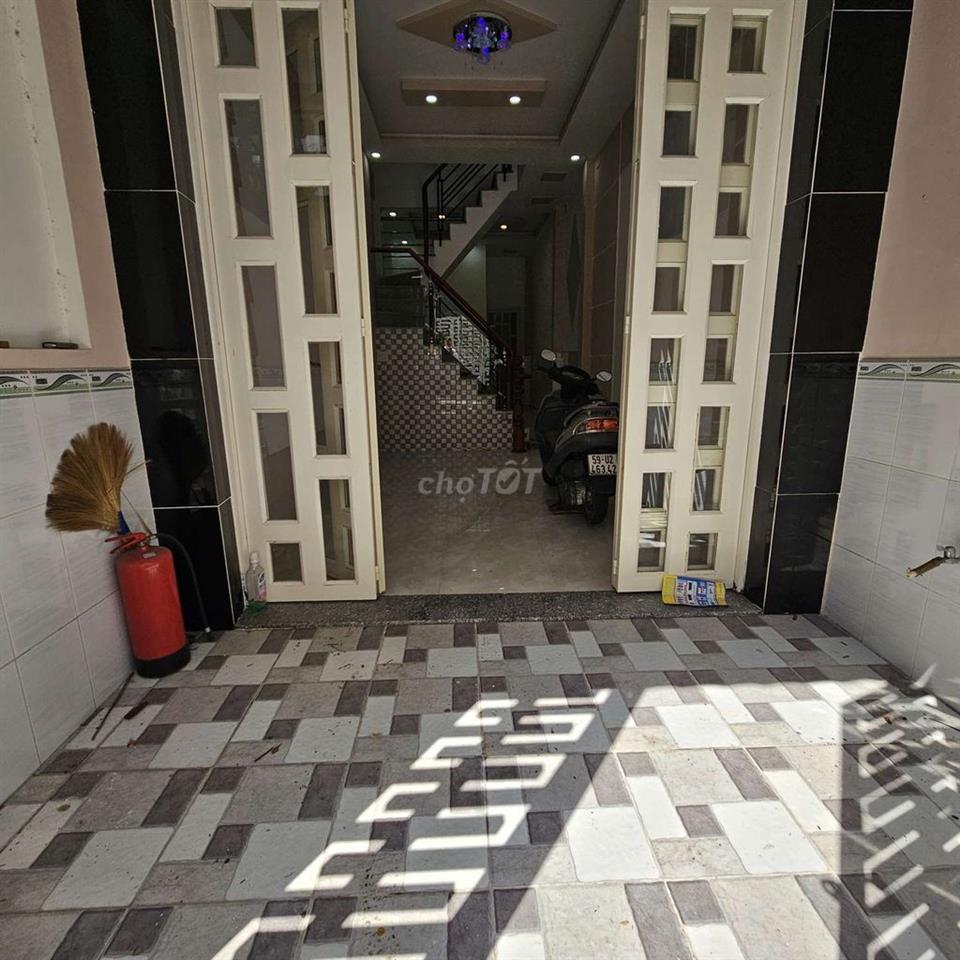 Nhà Phố 3,5 x 13,5 x 4 Tầng sang Tên Đường lê văn lương, phước kiển. 