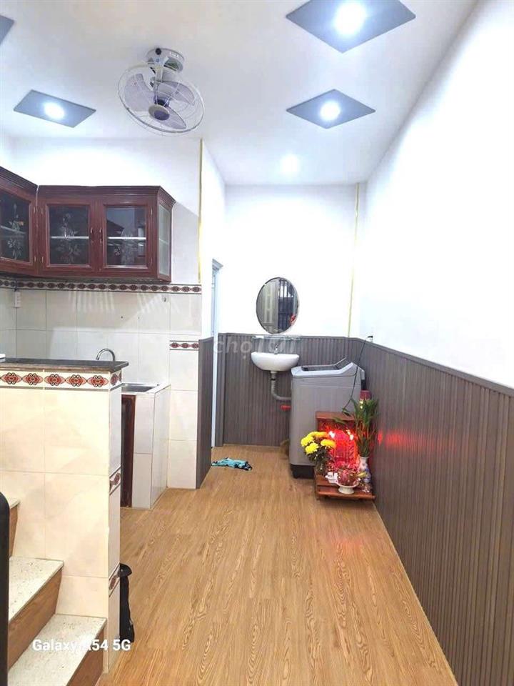 Nhà sổ hồng riêng hỗ trợ vay đường Nguyễn bình Nhà bè