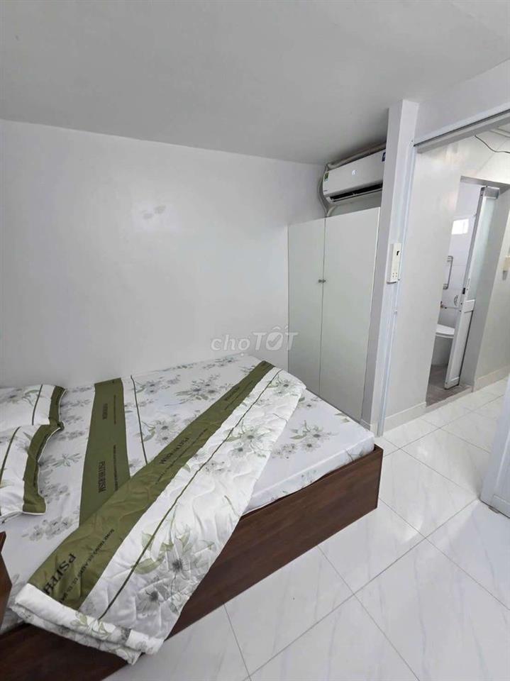 Nhà nhỏ xinh 3 tầng gồm 3 phòng ngủ đường lê văn lương.